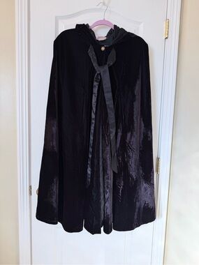 Vintage Storybook Heirlooms Purple Velvet Hooded Cape Cloak 12P-14P